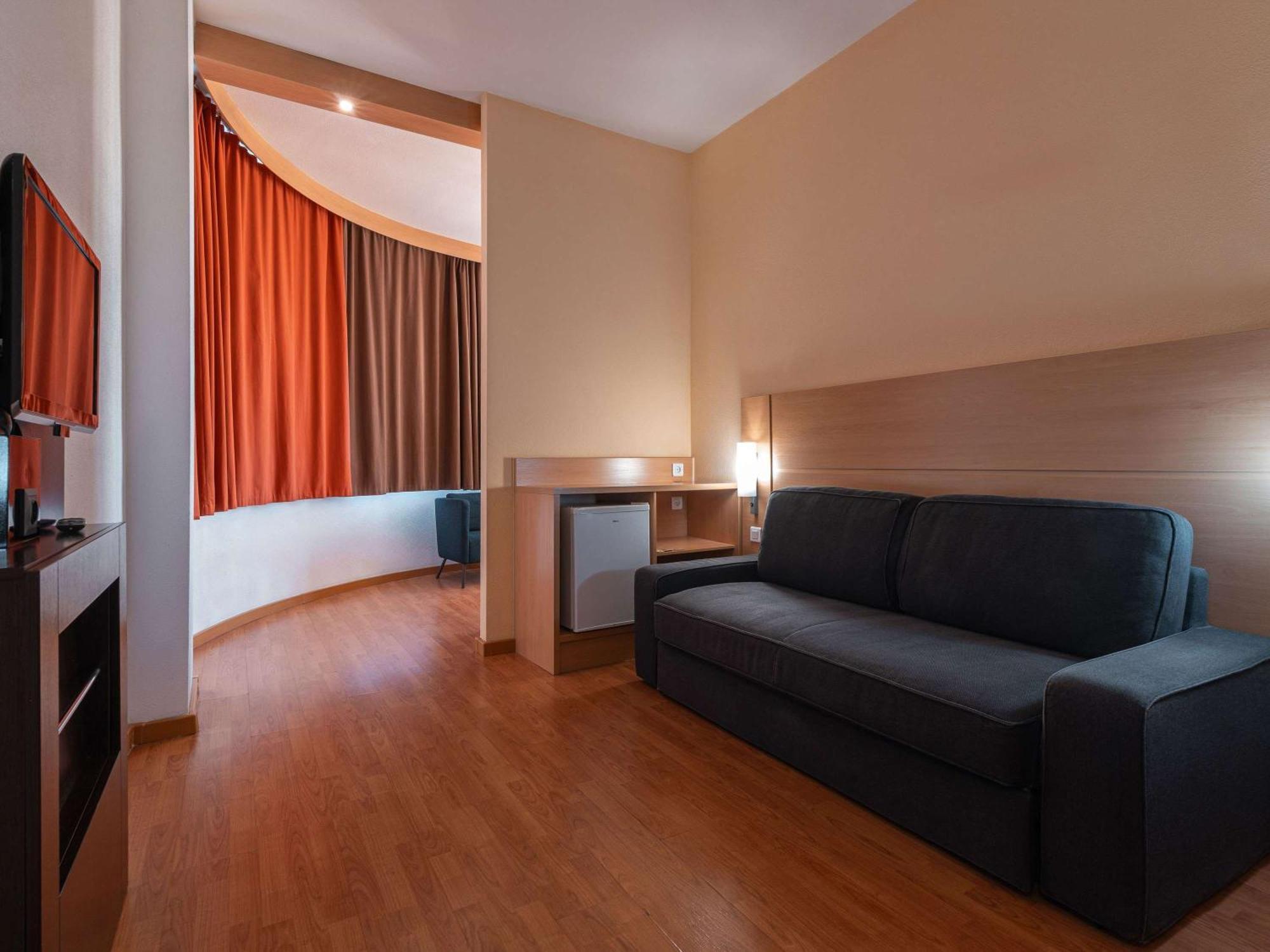 Ibis Astana Otel Dış mekan fotoğraf