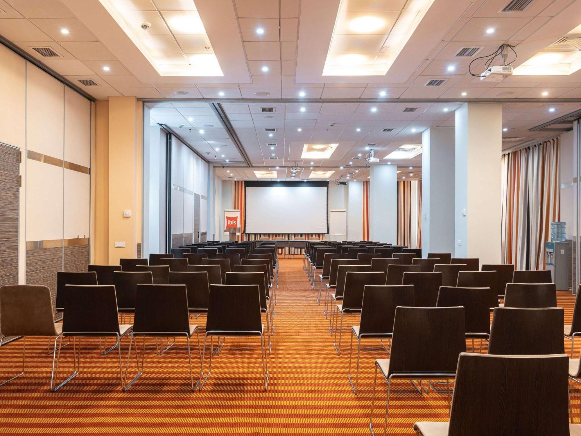 Ibis Astana Otel Dış mekan fotoğraf