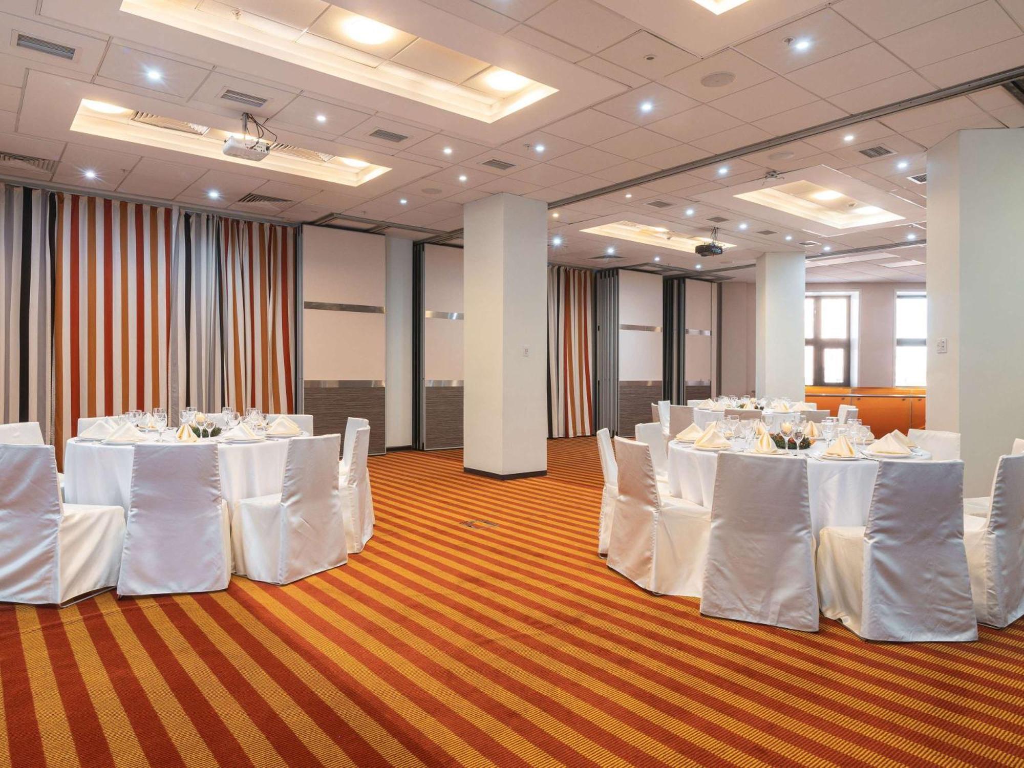 Ibis Astana Otel Dış mekan fotoğraf