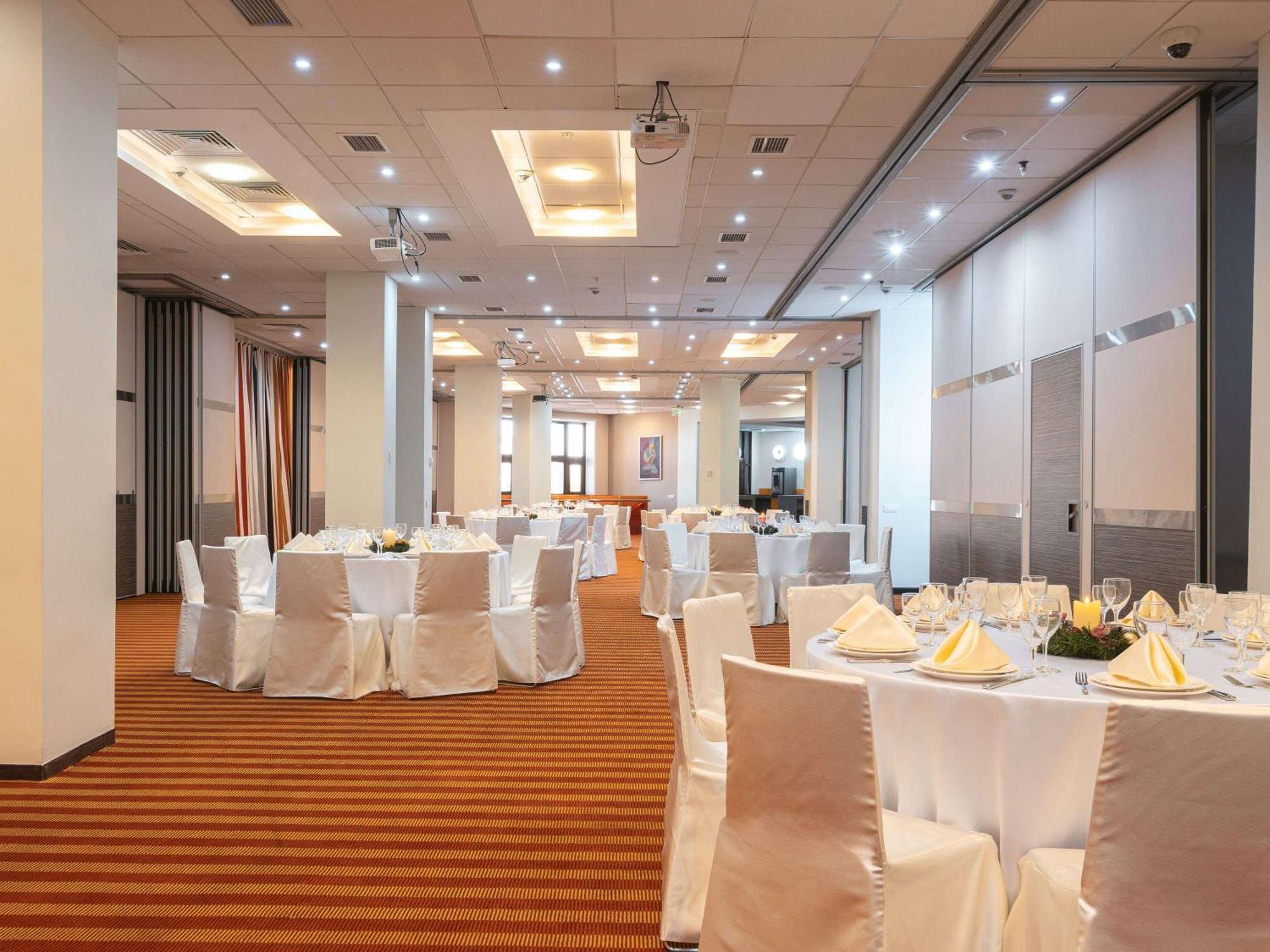 Ibis Astana Otel Dış mekan fotoğraf